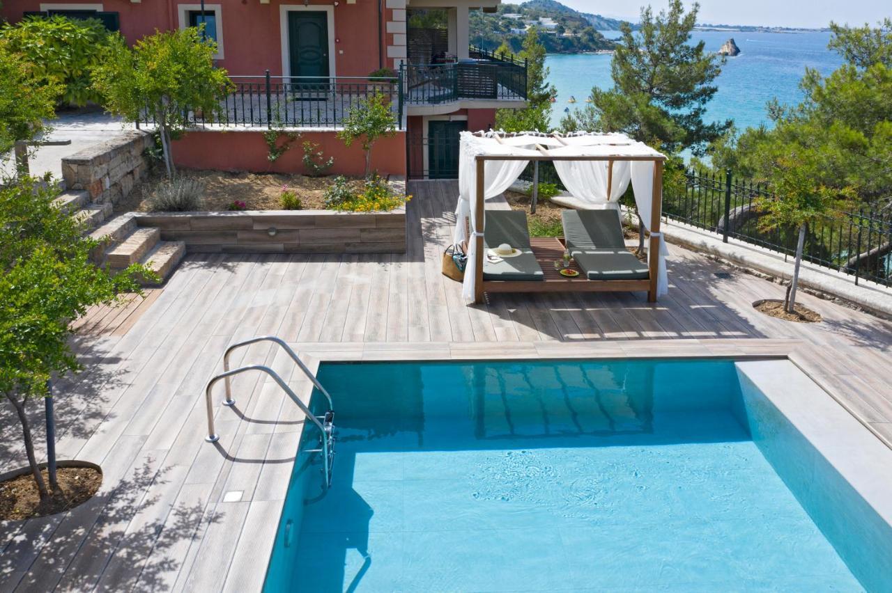 Avra Private Suites Lassi  Exteriör bild