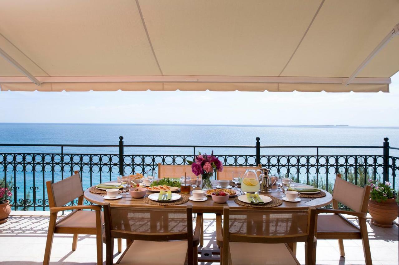 Avra Private Suites Lassi  Exteriör bild