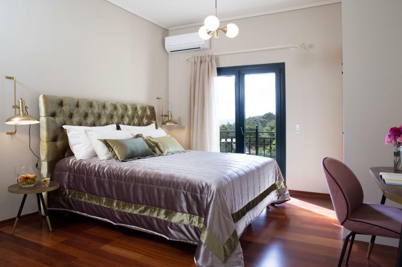 Avra Private Suites Lassi  Exteriör bild