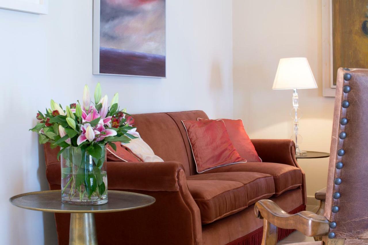 Avra Private Suites Lassi  Exteriör bild